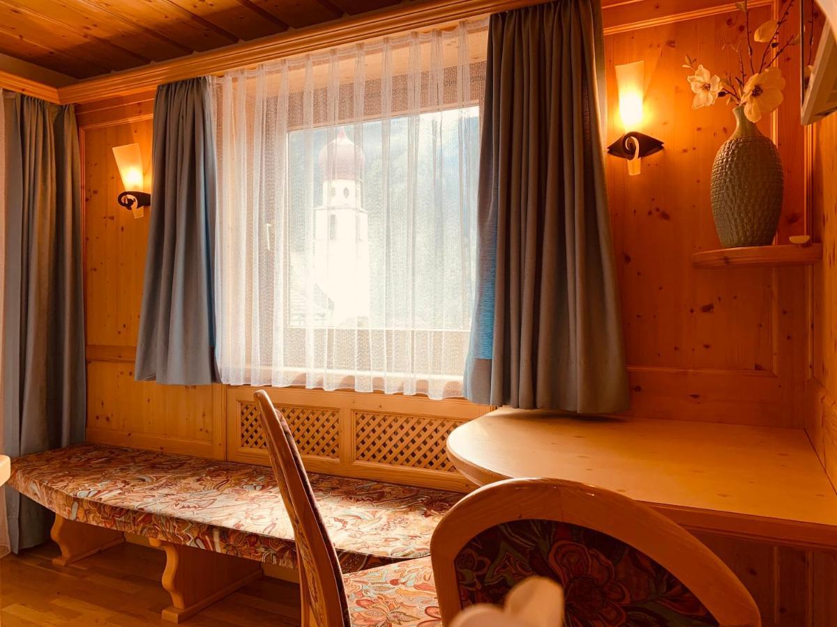 Pension Jagerhof - Sommercard Inkl - 5 Min Zum Hochzeiger Jerzens Exteriér fotografie